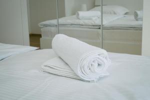 Apartments by the sea Kastel Stafilic, Kastela - 20981