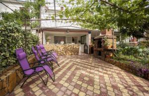 Apartments with parking space Rovinj - 21107