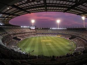 Central Parkside 5BR Home with Rumpus & King Bed