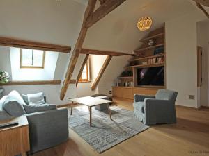 Longère percheronne de charme avec équipements modernes, jardin, terrasse, vélos gratuits et espace adapté PMR - FR-1-497-77