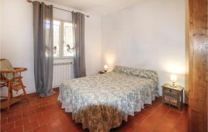 Maisons de vacances Beautiful Home In Fox Amphoux With Wifi And 2 Bedrooms : photos des chambres