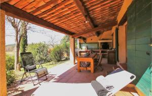 Lovely Home In Fox Amphoux With Kitchen