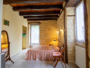 Charmante maison en pierre avec jardin clos, Tourtoirac - FR-1-616-280