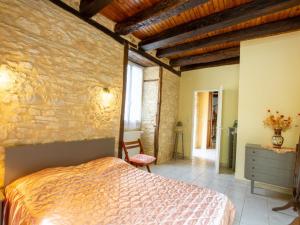 Charmante maison en pierre avec jardin clos, Tourtoirac - FR-1-616-280