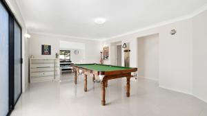 Coastal Clan & Canine Cottage