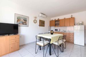 Apartment in Baska - Insel Krk 40437