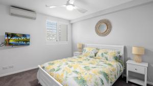 Water Views with a Splash of Luxury