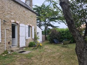 Maisons de vacances Jolie maison en pierre avec parking prive : photos des chambres