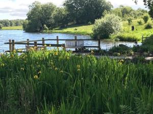 8 Tarn End Cottage, a luxurious cottage for romantic break overlooking Talkin Tarn close to Hadrians Wall