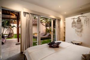 Villa Nakal by Alfred in Bali