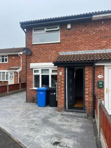 2 bed semi-detached house