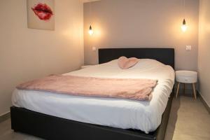 Appartements Chablis Spa : Premier Cru (balneo/douche-hammam) : photos des chambres