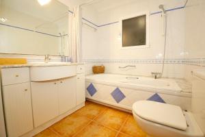 Sunny Apartment in Altea near the beach