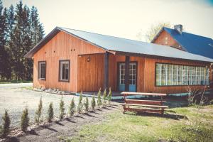 Hellamaa Retrovisiit Alma & Vilma