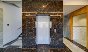 Treebo Aasma Downtown