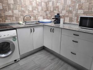 Sonsoles Apartamentos Bahía Sur