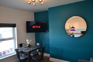Thomas 1 bed Apartment with cathedral views - STAYSEEKERS