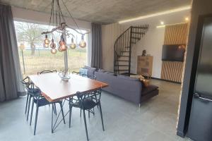 Apartament przy jeziorze w Pszczewie