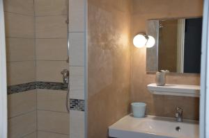 B&B / Chambres d'hotes La Paillere chambres d hotes : photos des chambres
