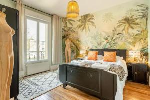 Villas luxury Villa marie emeraude proche paris jacuzzi et jardin : photos des chambres