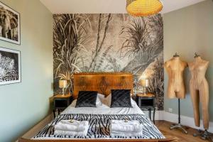 Villas luxury Villa marie emeraude proche paris jacuzzi et jardin : photos des chambres