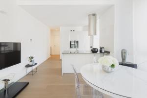 Easylife - Milano - Corsia dei Servi 11 P5 - Duomo