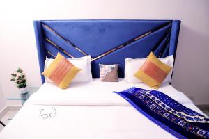 Fortune Home Service Apartment 1BHK, D-198 Near Max Hospital