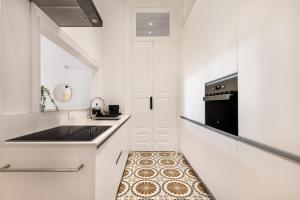 MARKES · Lovely 1-bedroom home w sunny backyard