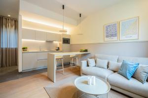 Studio (2 Adults) room in Fisa Rentals Ramblas Apartments