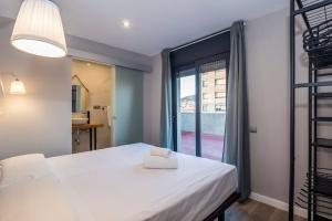 BeBarceloner Sant Andreu Apartments - 1 bedroom with terrace