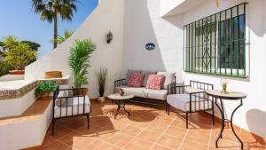 Stunning Calahonda duplex by Costarentals- Ref 190