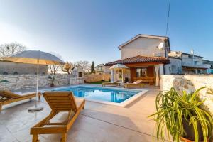 Villa NIMA - Holiday house with private pool