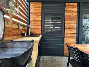 MAGNOLIA HOUSE by the RIVER