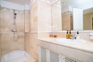 Great View Apartment in Elviria