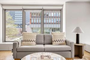 Back Bay 1BR w Gym nr Copley Sq BOS-739