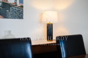 H&H - RARE Amazing Apartment with Panoramic Sea Views near to Meia Praia Beach & Lagos center