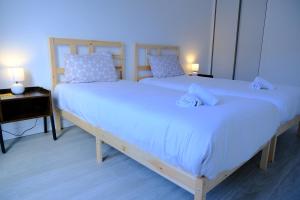 Appartements Double Apparts Spacieux 4 Ch - Entree autonome- 2 parkings & Wifi Gratuit : photos des chambres