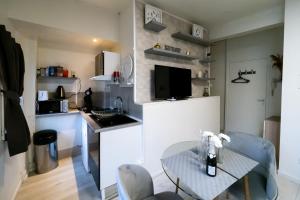 Appartements Le Papillon de la Cathedrale - Calme - Jardin - Wifi : photos des chambres