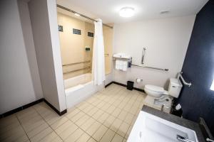 Suite, 2 Queen, Sofa bed room in Fairfield by Marriott Inn & Suites Washington Casino Area