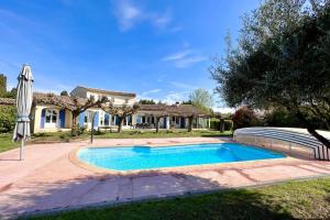 Maisons de vacances Beautiful Villa with garden and private pool : photos des chambres