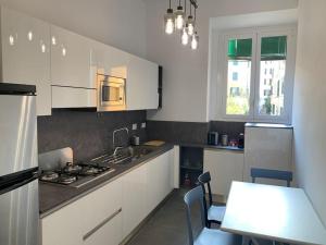 Nox Romana Apartments - Vatican - Threeroom Apt with 2 Bathroom