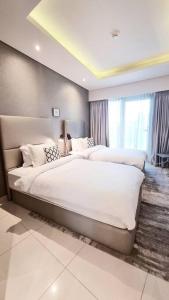 Luxury apartment Paramount Hotel A21