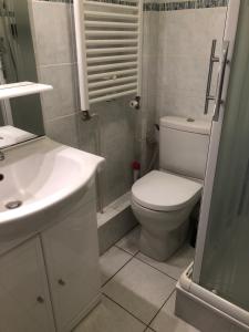 Charmant studio situé à proximité des thermes 30