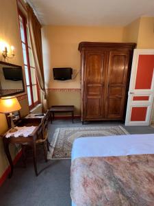 Hotels Hotel Montsegur : photos des chambres