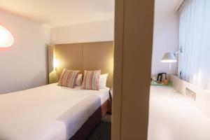 Hotels Campanile Lyon Bron Eurexpo : Chambre Double