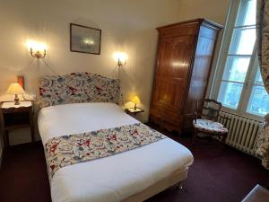 Hotels Hotel Montsegur : Chambre Quadruple (2 Chambres)