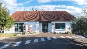 Hotels Campanile Lyon Bron Eurexpo : photos des chambres