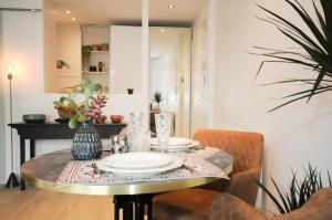 Nid du lac 200 m du lac