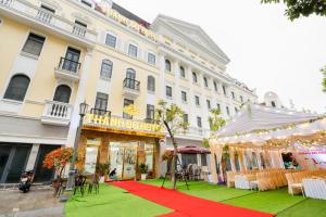 Thành Đô Hotel Hạ Long