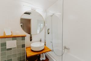 Hotels Hotel Le Petit Castel : photos des chambres